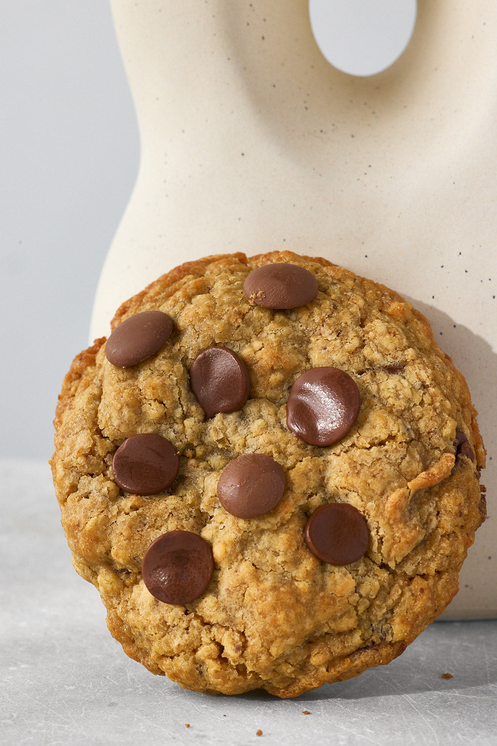 BELGIAN MILK CHOCOLATE MEGA COOKIE