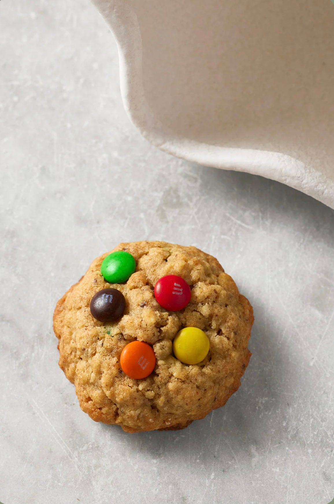 M&M COOKIE MOMSTER COOKIE SAMPLE